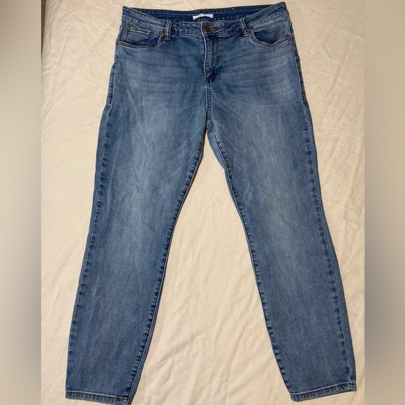 sts blue Straight Leg Jeans in Medium Wash - Picture 1 of 14